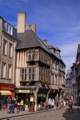 79 dinan.JPG